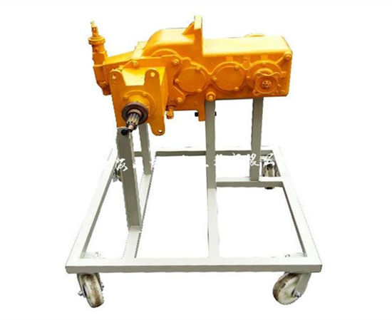 装载机7档手动变速器拆装实训台QY-QCFZ04