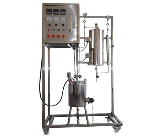 NOx的氨选择性催化还原实验装置