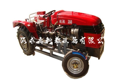 拖拉机整机解剖模型