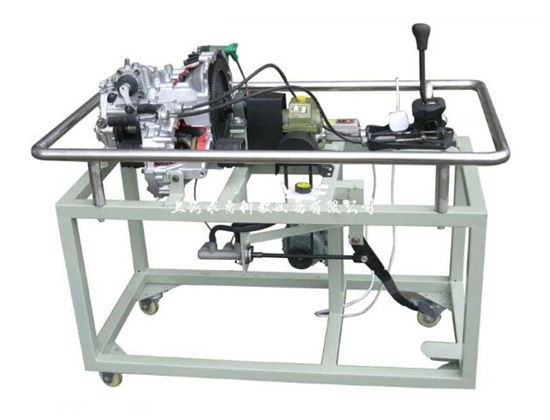 手动变速箱解剖台架