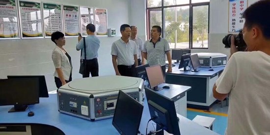 单片机实训与毕业设计开放式训练系统QY-DPJ14