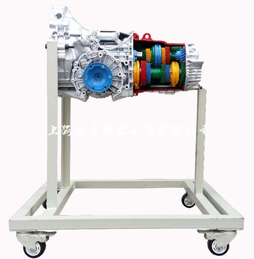 大众帕萨特手动变速器解剖台架